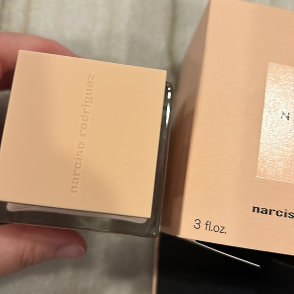 Narciso Rodriguez eau de parfum - Picture 2 of 2